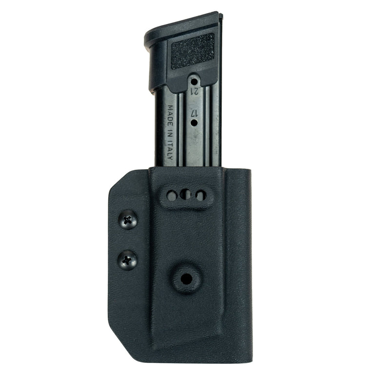 Black Kydex Customs Sig P320/M17 magazine carrier with front view showing secure retention and belt clip attachment.