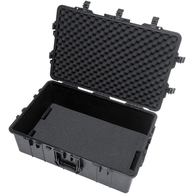 09195 Waterproof Hard Case inc P&P Foam | 79.7 x 51.8 x 31.3 cm (91.25l)