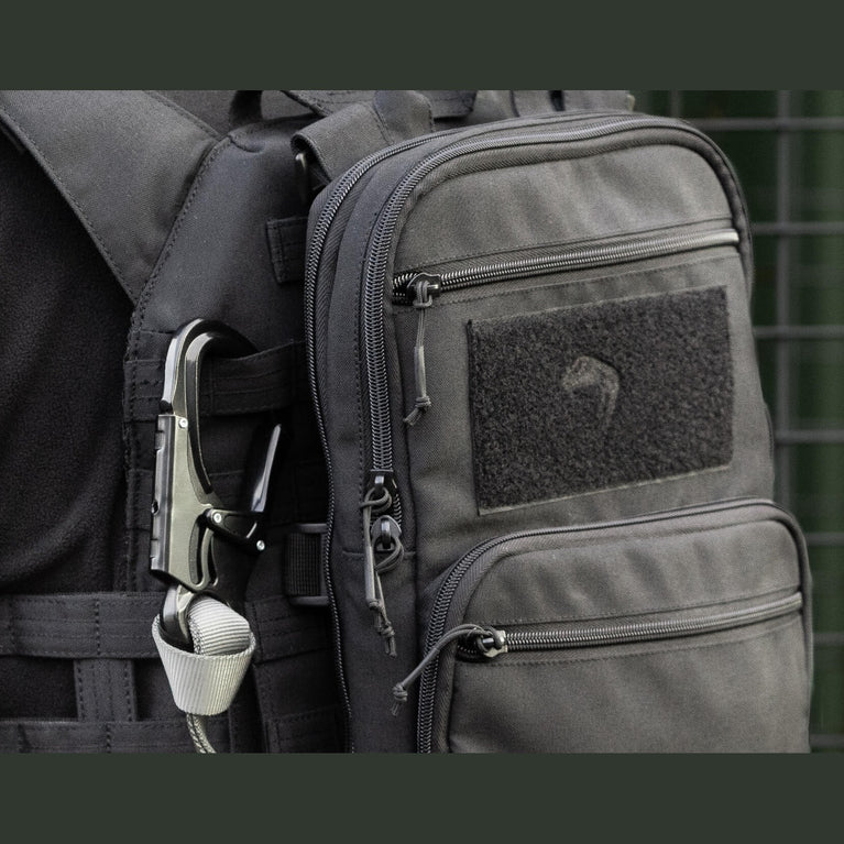Viper Tactical VX Buckle Up Charger Pack
